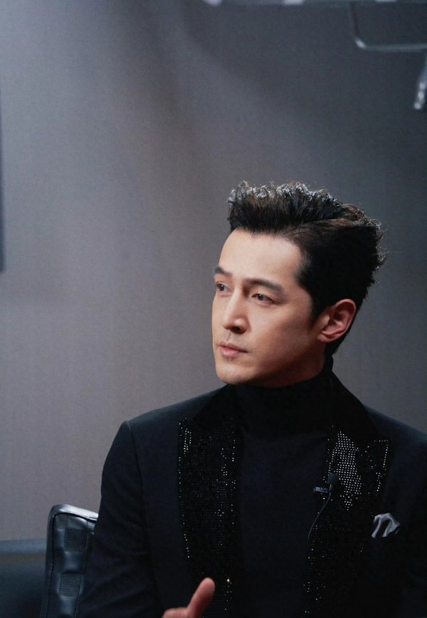 胡歌回应内娱艺人最爱追的星之一