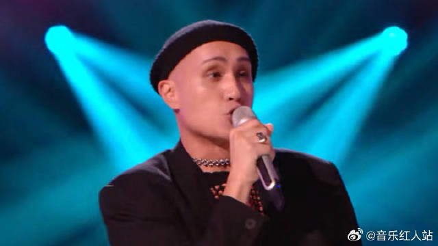 黄宣魔性改编《小镇姑娘》，灵魂嗓音一开口，不输陶喆！