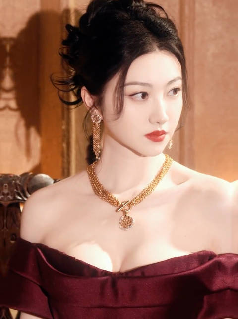 景甜微博之夜 好身材展现的淋漓尽致