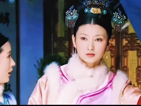 甄嬛传|以眉姐姐私服的杀伤力，完全相信导演当时说的没有在夸大其词