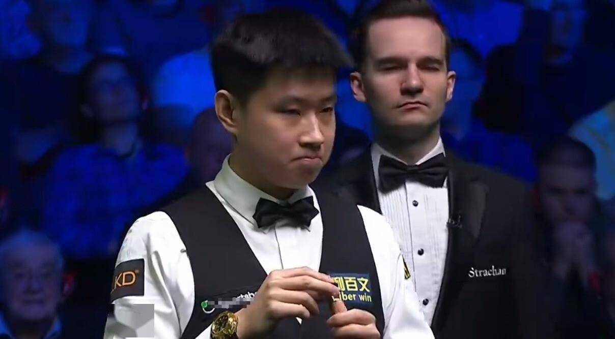伴随10-7夺冠,斯诺克最新世界排名出炉,赵心童上升至第五名,丁俊晖下降至第十五名_约翰·希金斯_比赛_选手