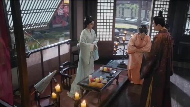 折腰：魏劭怕黑不敢说，小乔悄悄帮他试蜡烛