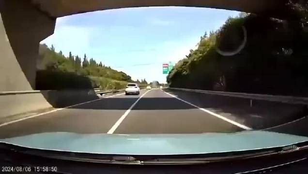 视频车，这么做，对吗？