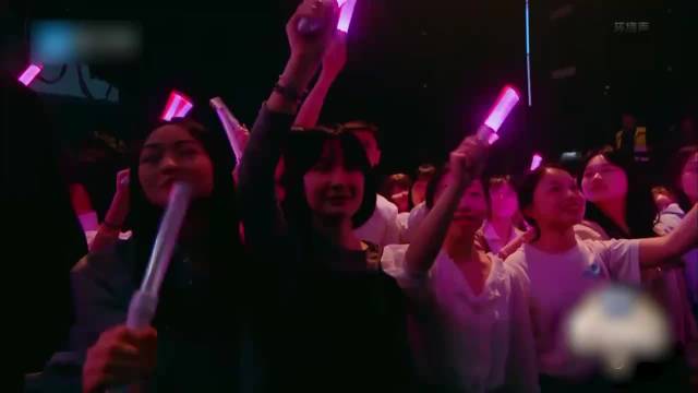 张碧晨陈立农牵手对唱，汪苏泷吃醋：我俩不是爱情