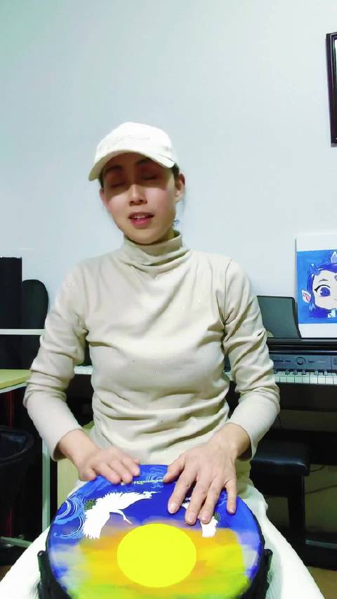 新的一年做一匹阳光的彩虹小白马，奔腾加油！