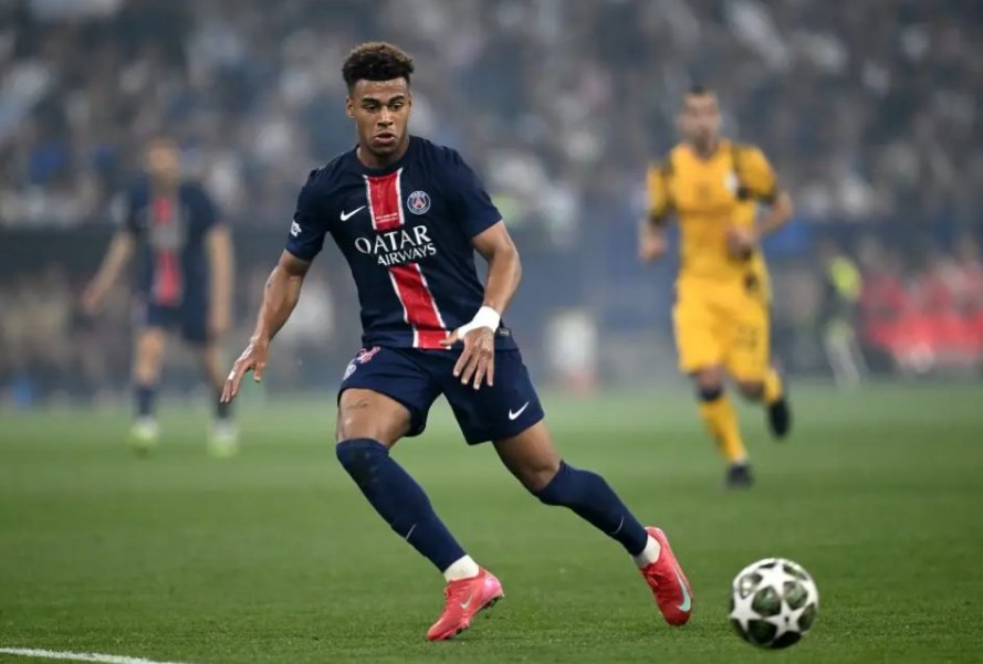 欧冠亚特兰大迎战多特蒙德，大黄蜂交锋占优