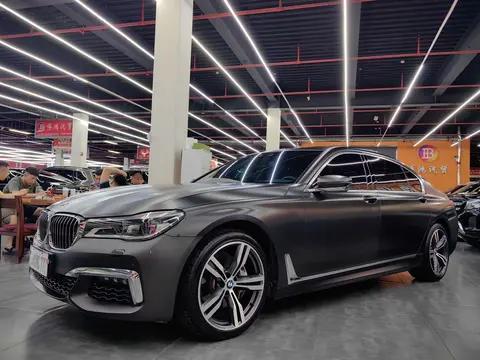 27万多拿下宝马7系，体验陆地头等舱的舒适!