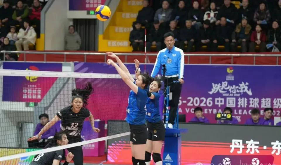 四强诞生，中国女排超级联赛排名揭晓，沪苏稳健领先，鲁津紧追不舍！
