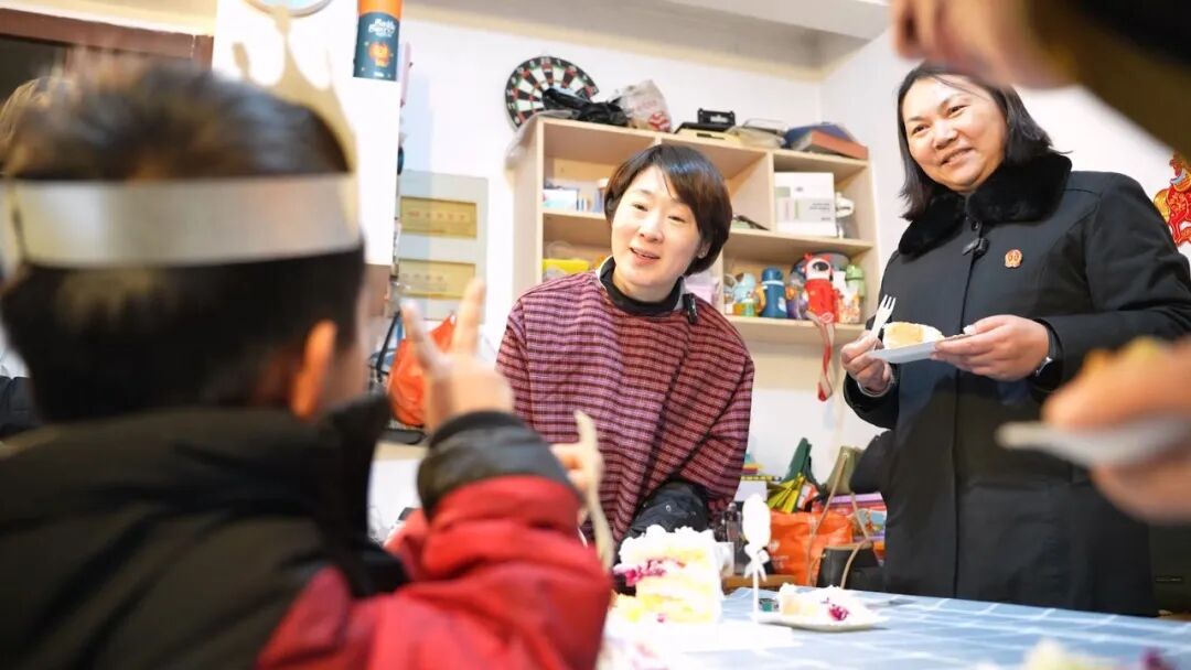 全国首例“试管宝宝”获工亡抚恤金案背后的五年：两份司法判决，托举一个生命的诞生与成长