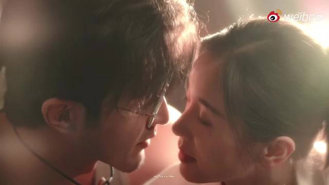 高伟光颠覆形象演绎浪子画家获赞