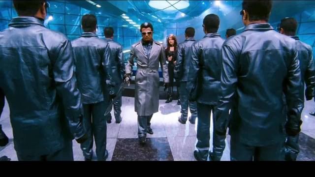 好莱坞神剧，机器人老大要在数百台机器人中找到隐藏的人类