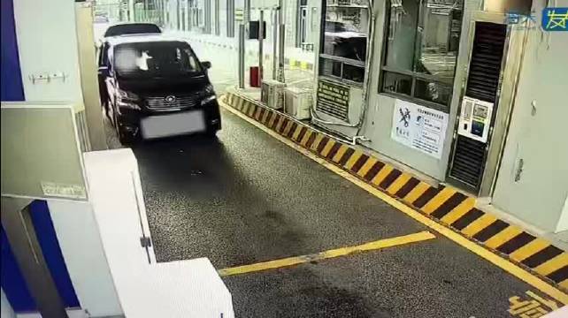 饭盒被查了个底儿掉