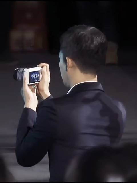 素未谋面，心动是我送你的第一份礼物