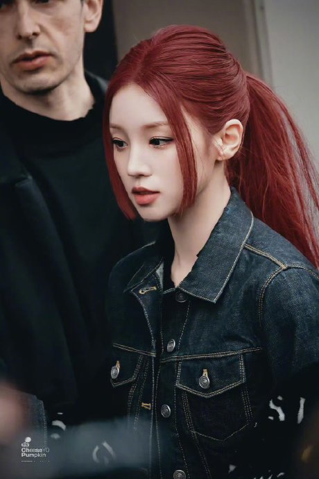 网友和粉丝对宋雨琦许允真这次互动的主要评价是什么？