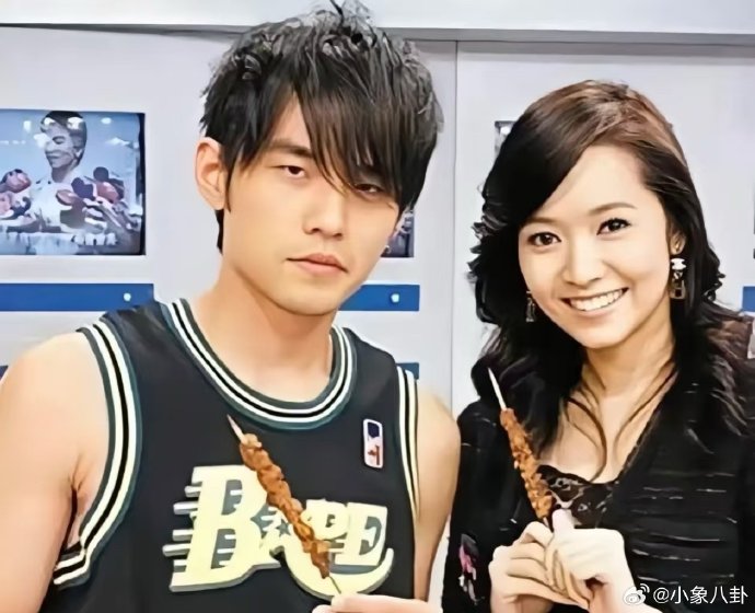 周杰伦在《白色风车》里唱的谐音，真的藏了‘田馥甄’三个字吗？