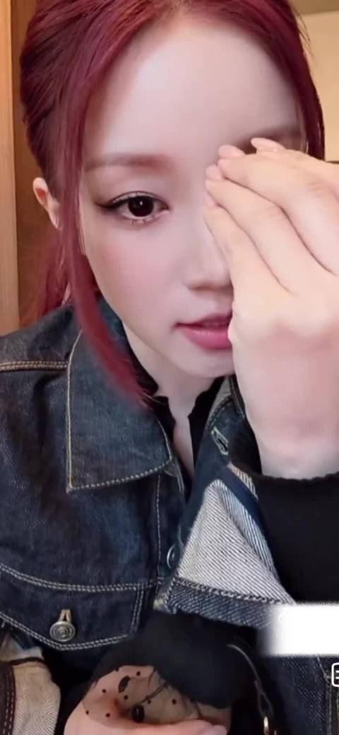 宋雨琦直播澄清椅子放屁声