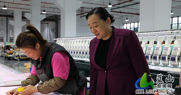 蓝山：邓群到经开区调研产业项目建设及复工复产工作