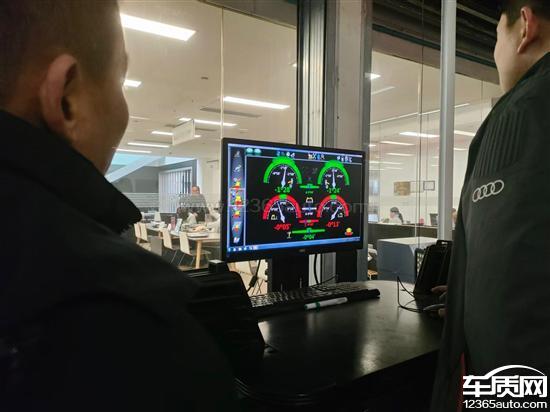 一汽奥迪Q4 e-tron吃胎偏磨 车身晃动