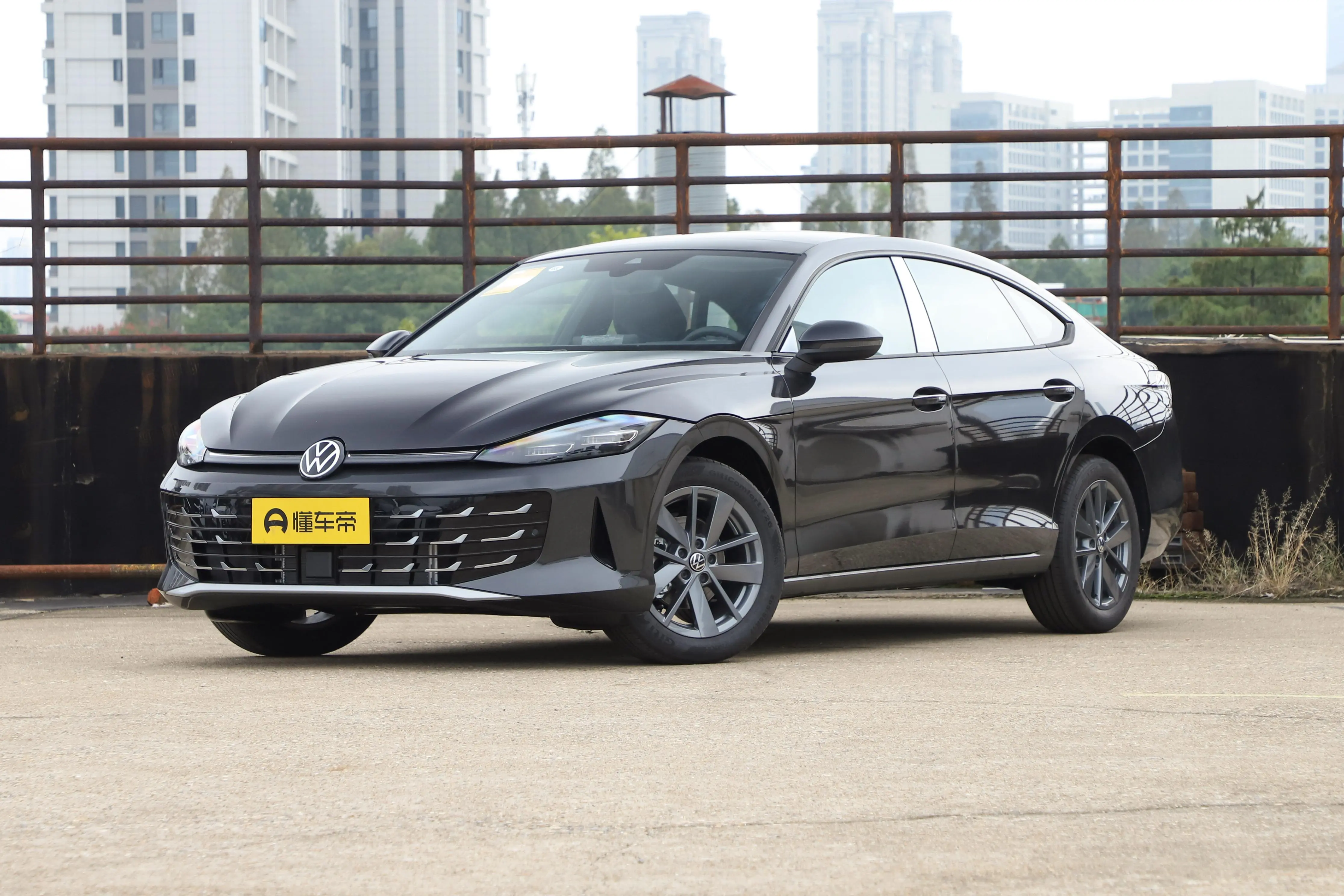 2026 款凌渡 L：动力与空间兼具的紧凑型轿车选择