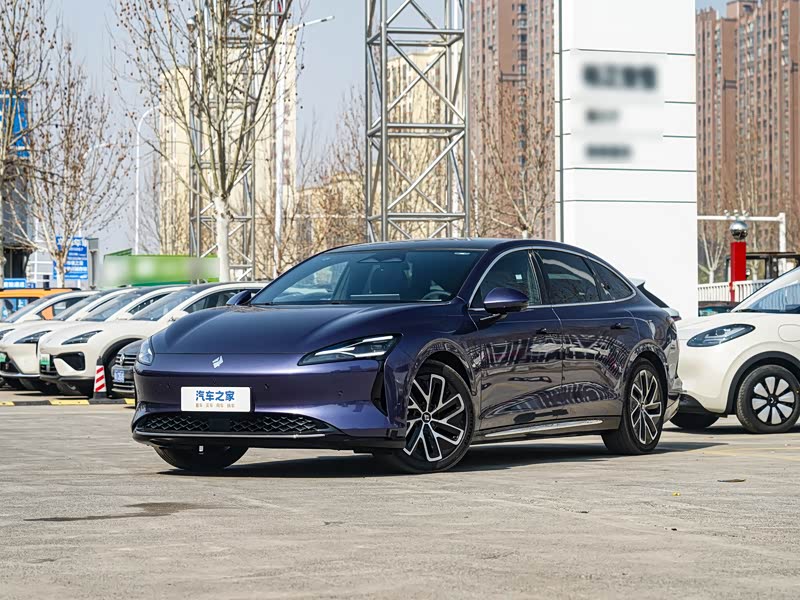 智驾汽车在复杂路况下的应对能力如何?