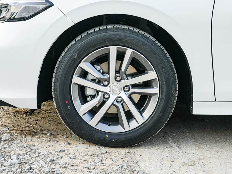 本田思域的轮毂图片是什么样的