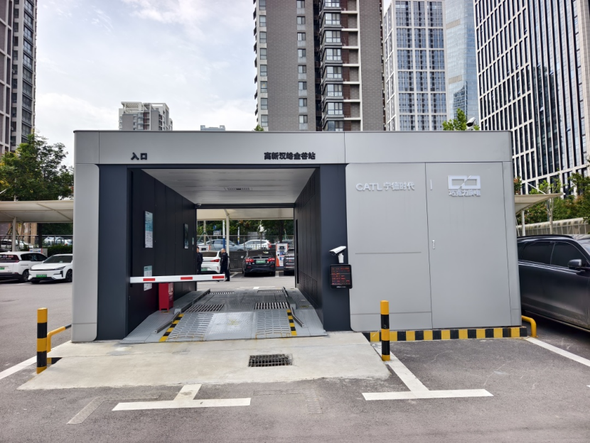 700座巧克力换电站落成,宁德时代今年冲刺1000座:明年目标2500座_能见度_澎湃新闻-The Paper