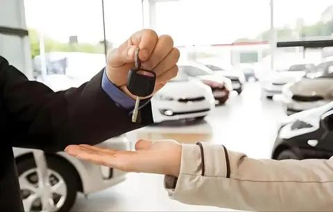 5年内不打算换车的话，听我一句：宁选插电混动也不要选纯电动车