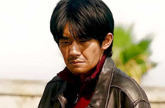 女孩蒙眼猜牌震惊富豪，《狂野时代》众星亮相