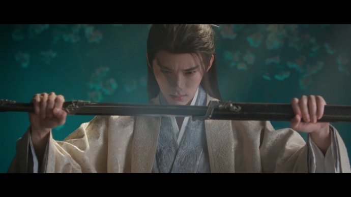 李昀锐周翊然演父子引爆热议！一人分饰两角，演技反差封神