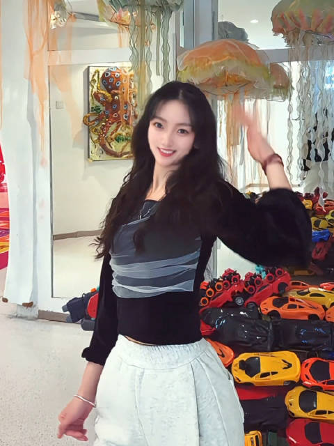 相逢已是上上签卡点舞射手座