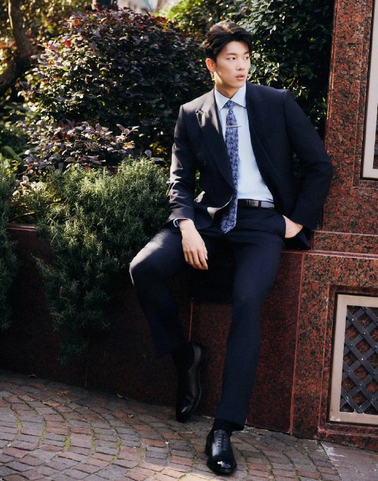 汪顺如何看待自己作为BOSS代言人与品牌理念的契合度？