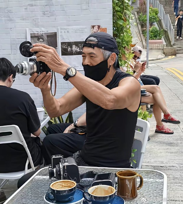 周润发日常的生活和运动习惯具体是怎样的？