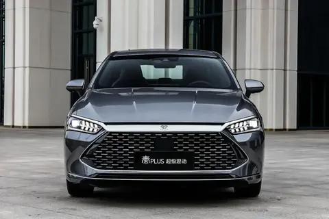 10万预算买车别纠结!2025年闭眼入的5款神车