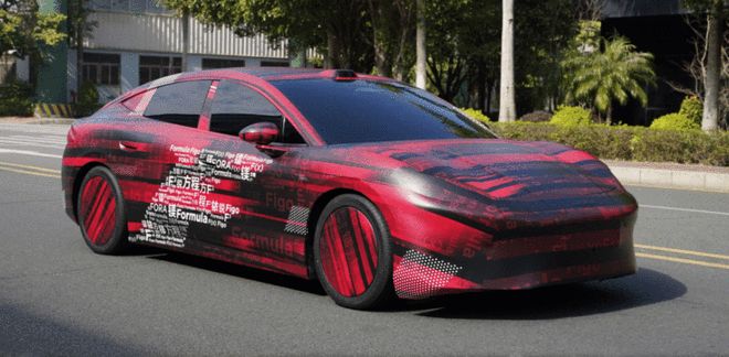 比亚迪的“颜值担当”来了 方程豹首款轿车路跑信息曝光