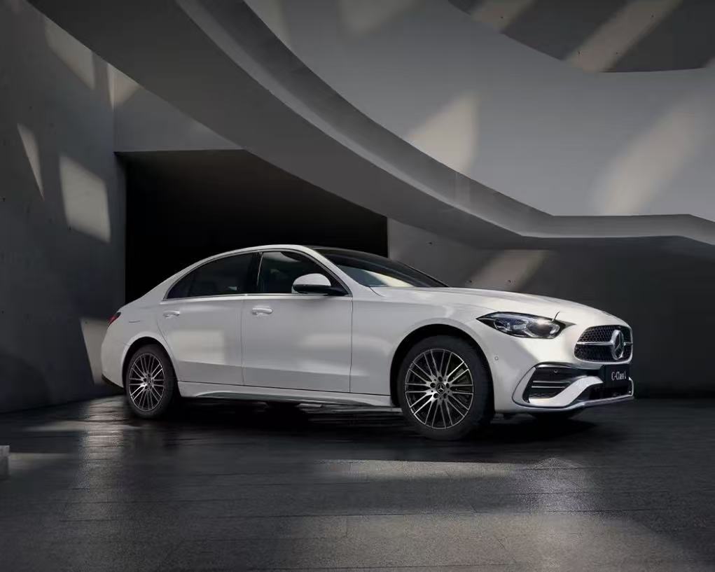 奔驰宝马下调部分车型指导价背后,整体豪华油车促销力度达29.1%高位,专家分析