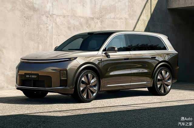 别说All in机器人的李想不务正业了