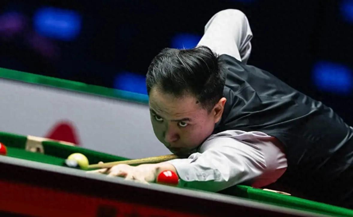 硬气!斯诺克大奖赛:赵心童6-3肖国栋,晋级决赛,PK张安达争冠