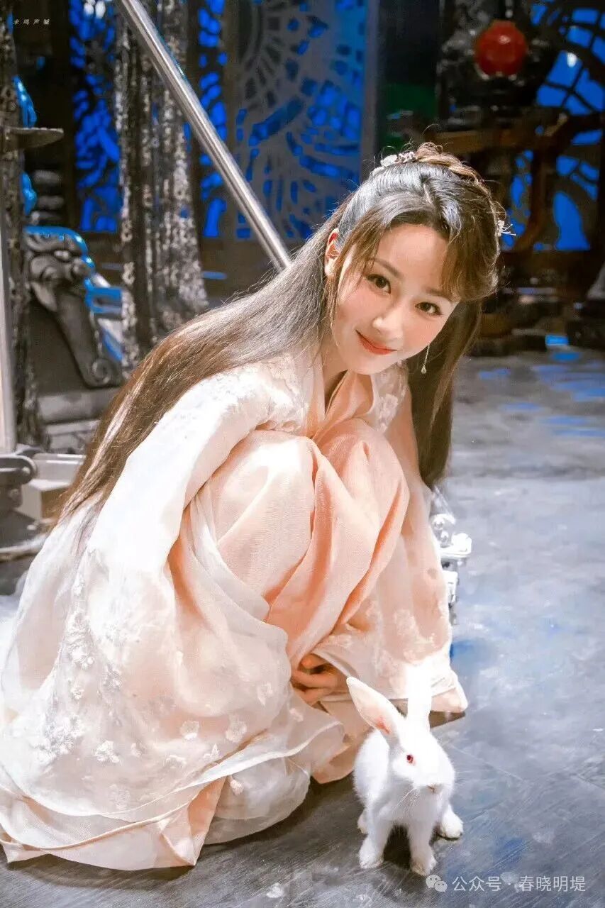 七年后再封神!《香蜜》转场有多绝?杨紫哭戏太厉害