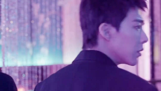 哎吆，贝总这个大飞脚真帅气