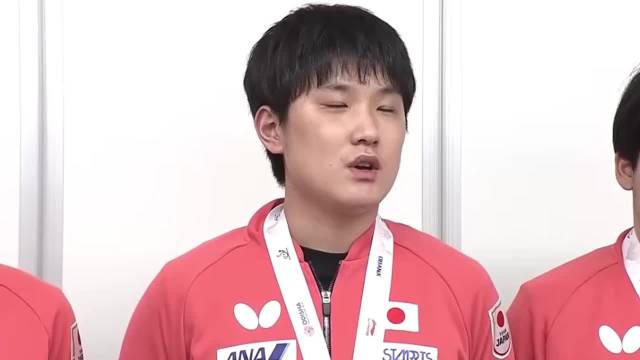 爆冷出局！张本智和2-3弗朗西斯卡止步16强，输球一脸失落