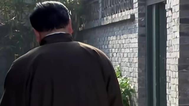 大宅门：香秀替白家赴死，哪成想她活着回来狂吃包子，吓懵众人