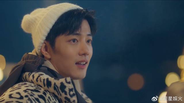 小奶狗太会撩，把女强人逗得花枝乱颤，甜度飙升上高速