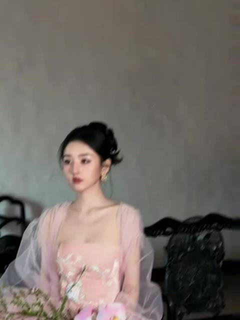 宋祖儿新中式风格 江南美人既视感，太美了，有人不沦陷吗