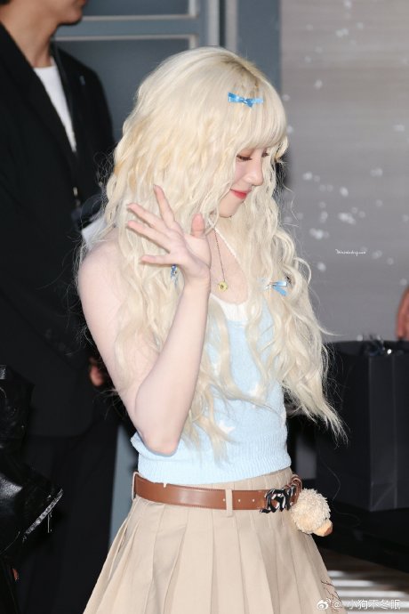 除了精致造型，宋雨琦在综艺和生活中展现了哪些真实有趣的反差萌？