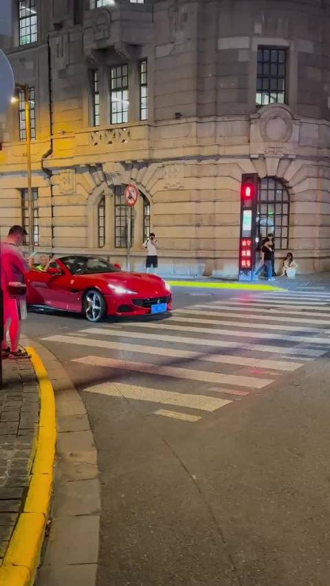 300w的法拉利这一刻值299w！这才是真正的读书的意义！