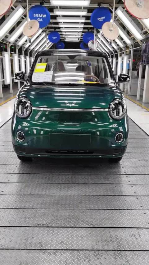 五菱发布第五代宏光MINIEV，双门四门可选