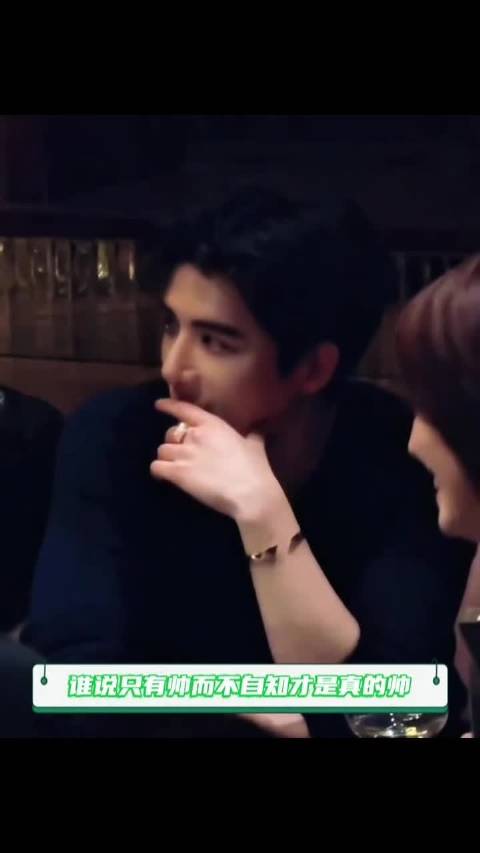 王安宇带病坚持拍戏，粉丝心疼路透显魅惑