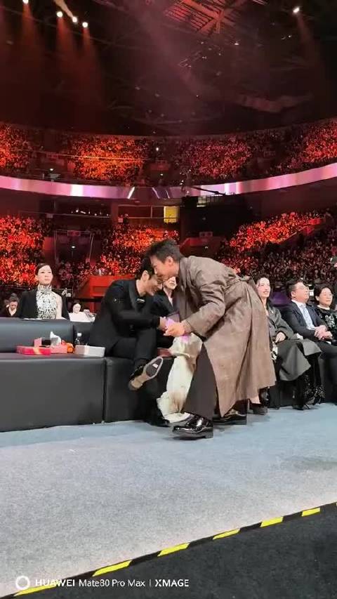 黄渤 沈腾 邓超 这三个活宝凑一块可真绝了