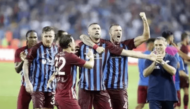 维罗纳VS那不勒斯 赛前复盘与赛果前瞻分析