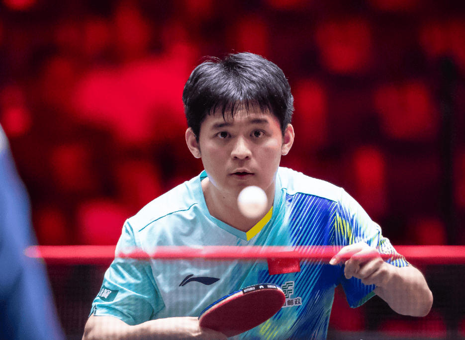 悬崖之上！林诗栋第四局4-11小勒布伦，大比分1-3落后